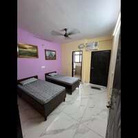 Iris Residency PG in Sector 14, Gurugram, Haryana, India